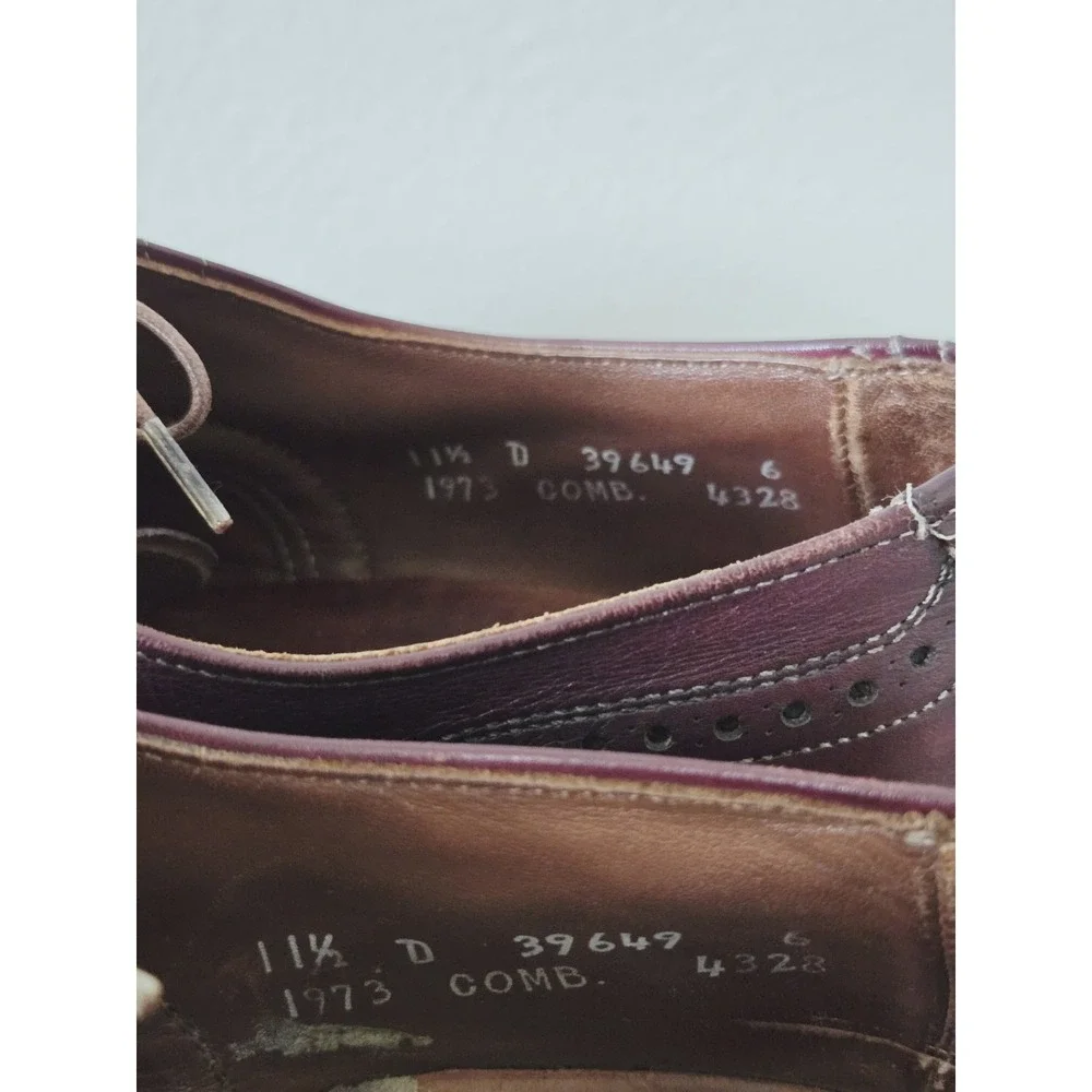 Allen Edmonds Shoes Men's 11.5 D Chester Burgundy Leather Wingtip Oxfords